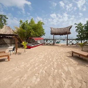 Amalife Club & Hotel Tierra Bomba